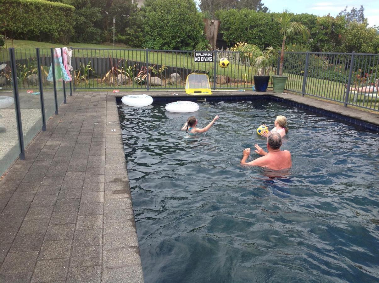 Brenton Lodge Whangamata Exterior foto
