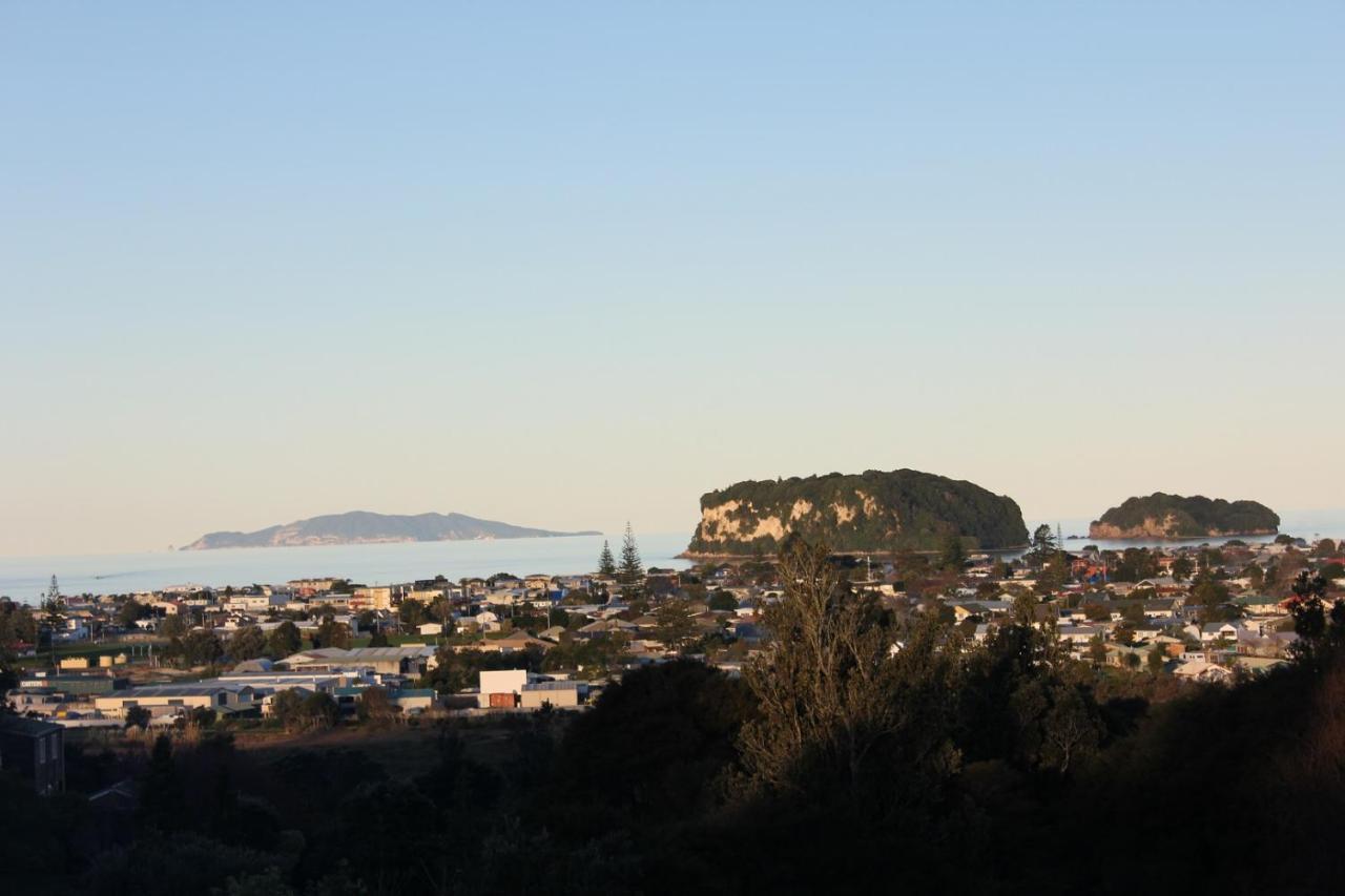 Brenton Lodge Whangamata Exterior foto